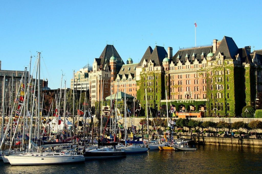 hotel downtown Victoria BC